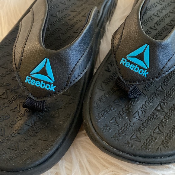 REEBOK flip flops - Picture 9 of 12